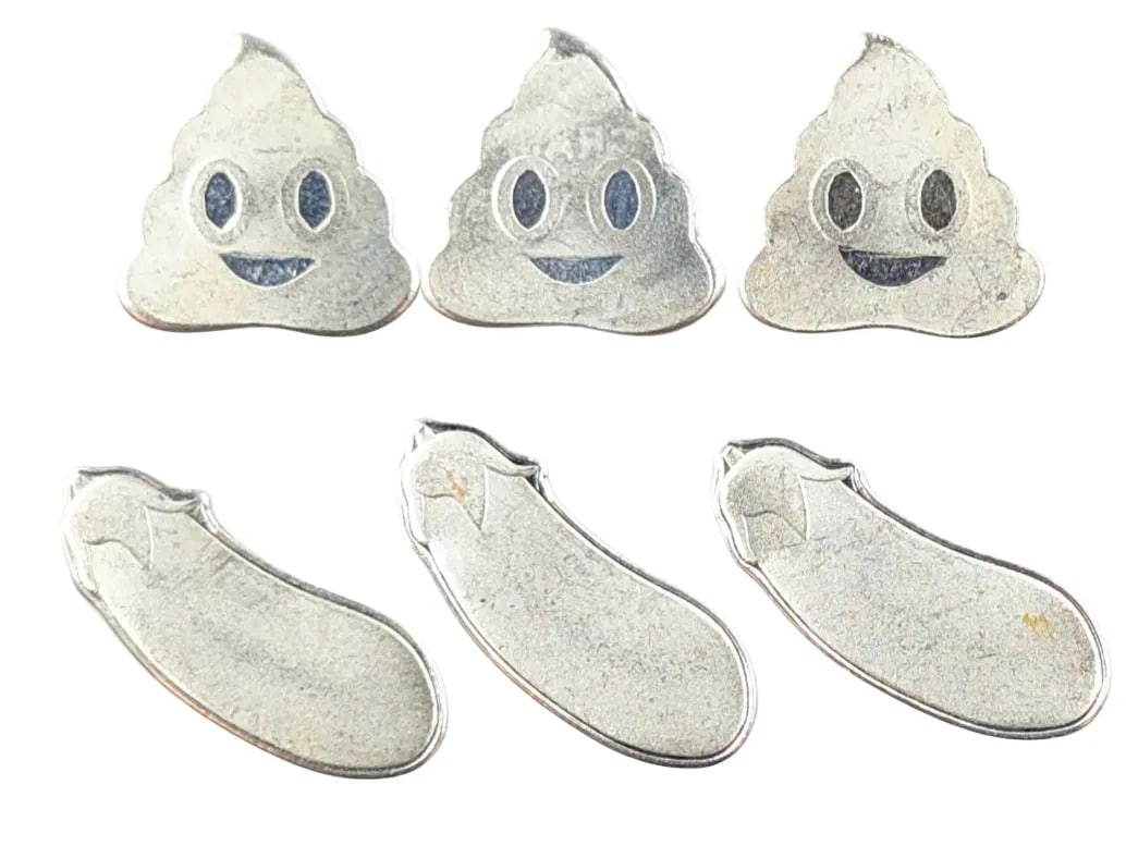 6 Grams .999 Fine Silver- Emoji: _