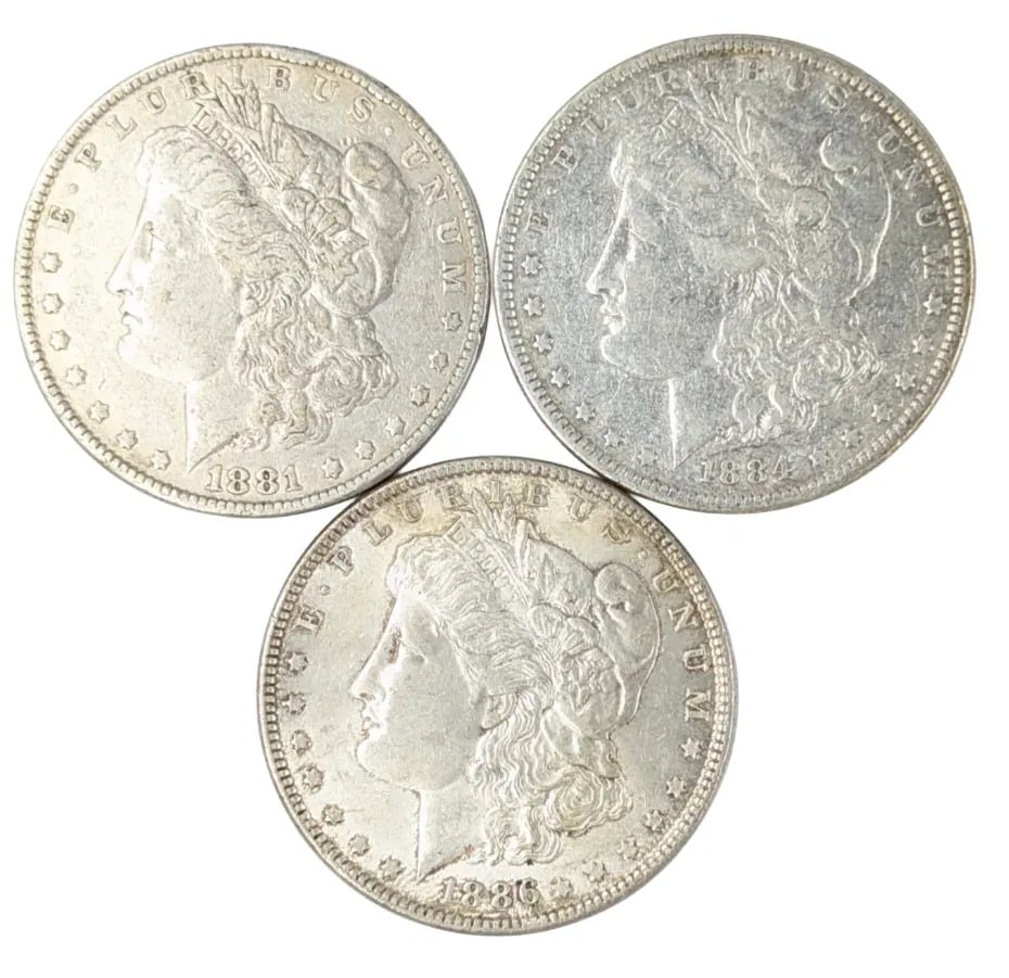 Lot of 2 Morgan Silver Dollars -1881, 1882, 1886: _