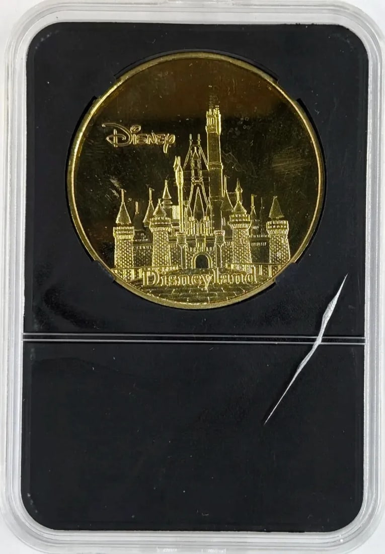 Disney Land Tigger Limited Edition Collectors Coin - 2