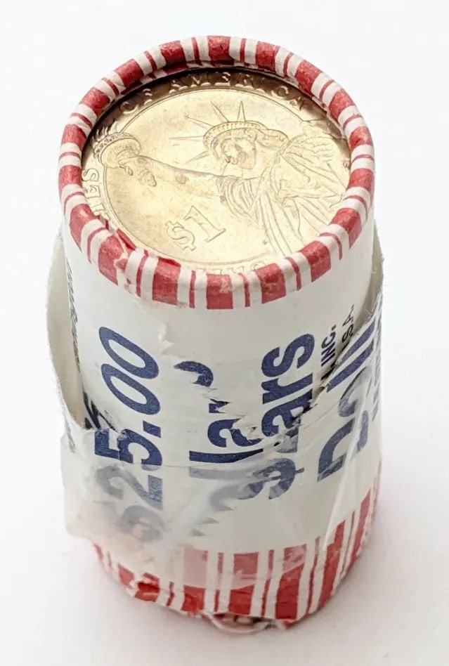 Roll of 25- Uncirculated George Washington Dollar Coins: _