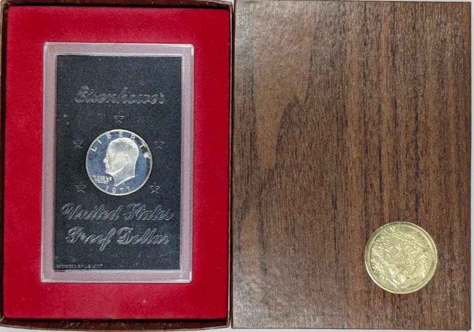 1971-S Eisenhower " Ike" Proof Silver Dollar: _