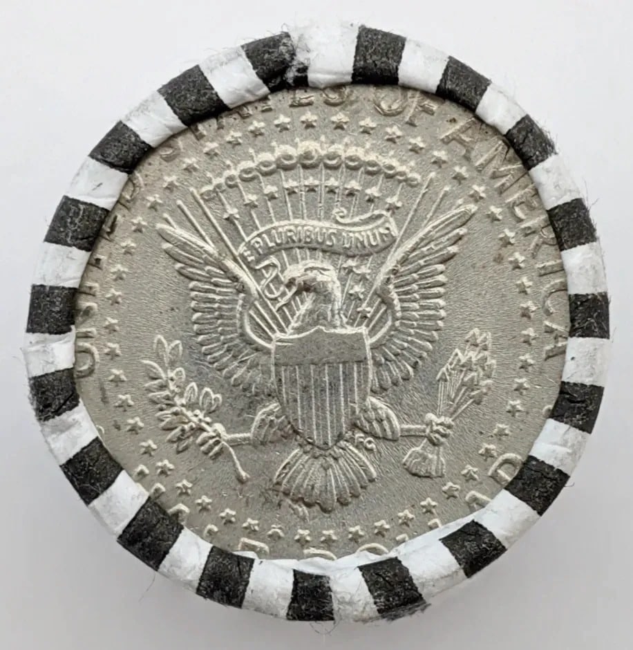 Roll of 20 John F. Kennedy Half Dollars - 3