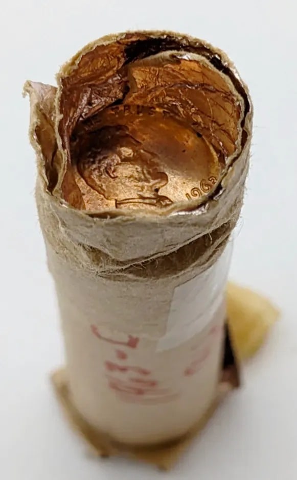 Roll of 50 1963-D Uncirculated Lincoln Cents: _