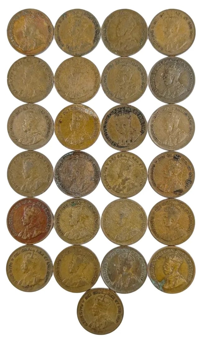 Lot of 25 Canadian One Cents- 1920-1929: _