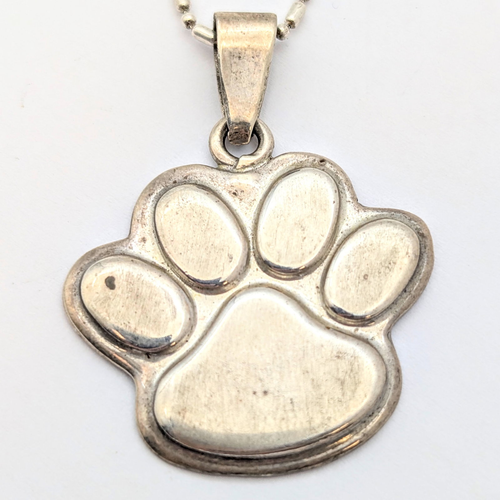 Classic Sterling Silver Necklace w/ Paw Print Pendant- 19.25g - 3
