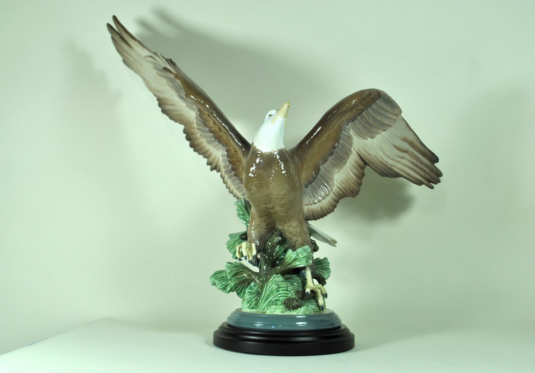 Signed Lladro Ltd. Ed. Figure 'A Symbol of Freedom' (1 of 10)