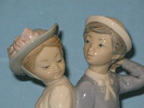 LLADRO FIGURE GROUP 'PUPPY LOVE' - 2