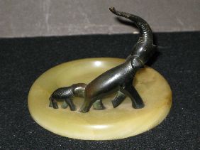 ART DECO ONYX & BRONZE ASHTRAY W/ELEPHANTS - 4