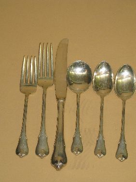 WALLACE 'GRAND COLONIAL' STERLING FLATWARE SET - 2