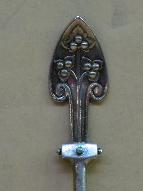VICTORIAN STERLING PIE SERVER - 2
