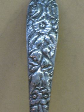 S KIRK & SON REPOUSSE STERLING SHOE HORN - 2