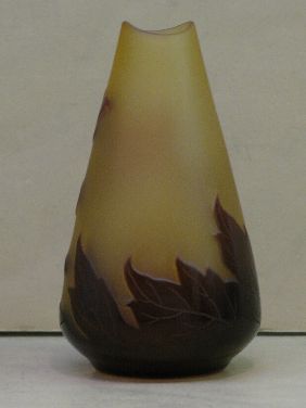 D'ARGENTAL CAMEO GLASS CABINET VASE - 2