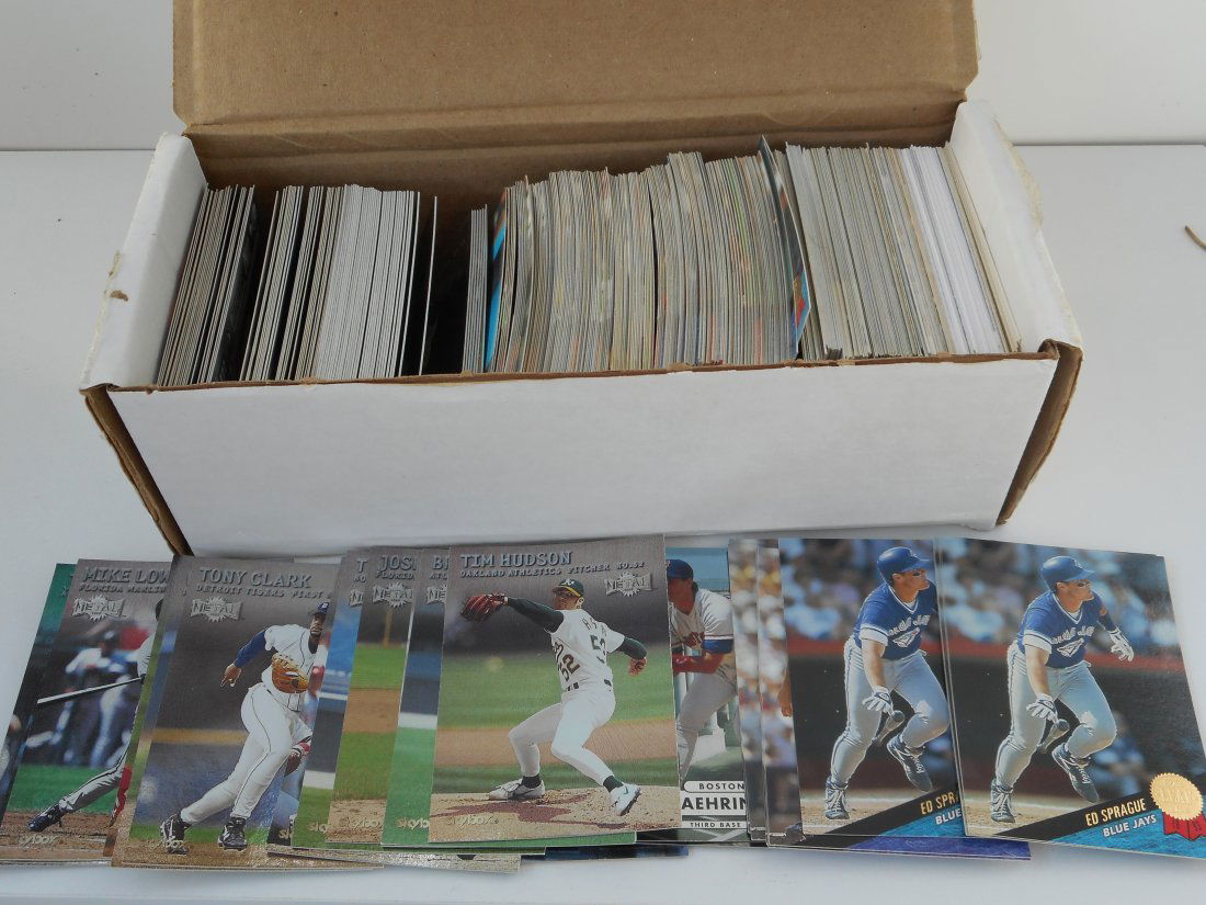 Assorted 1990s Baseball Cards, MLB, some with textured backgrounds (1 of 4)