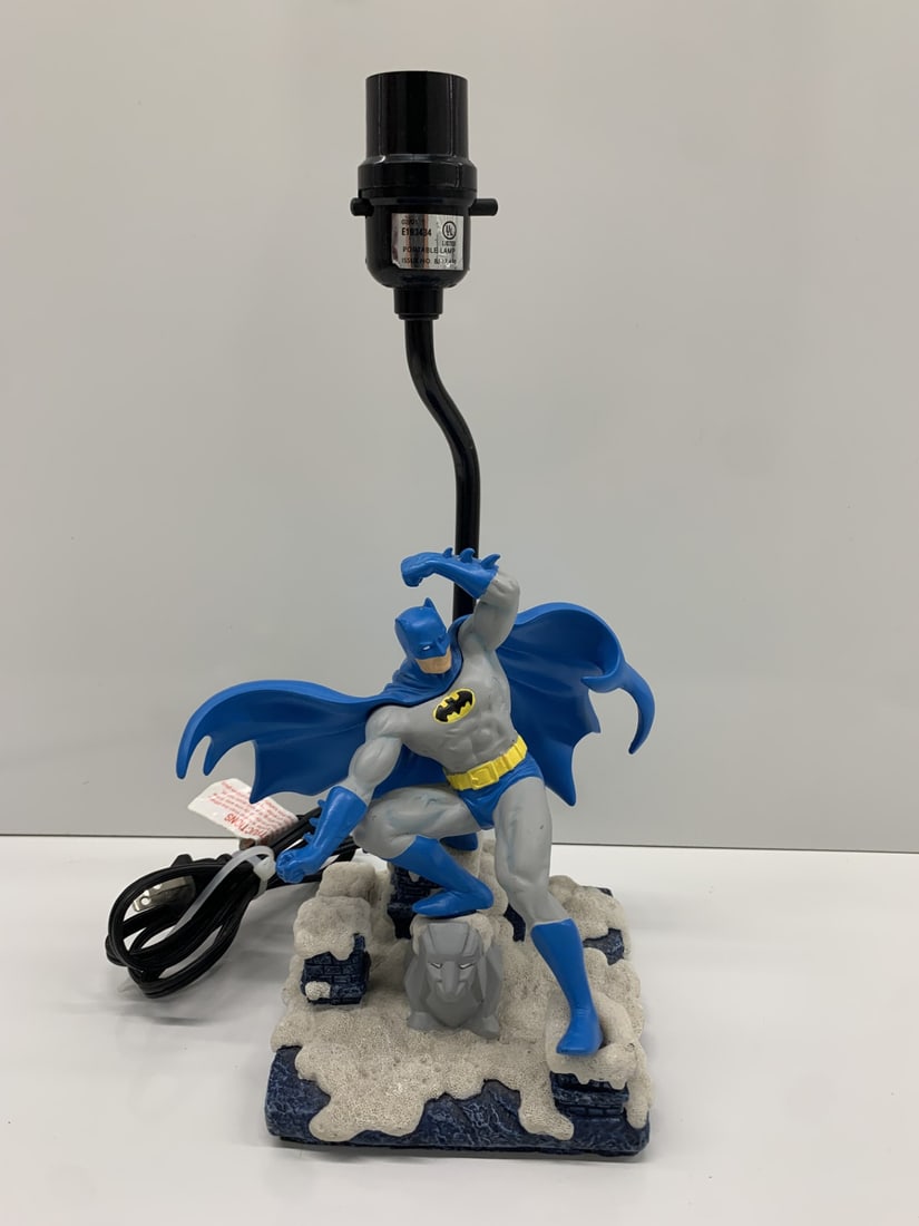 Batman The Dark Knight tabletop / desk lamp, no lampshade, Plug-in power, Working , 13.5 inches tall (1 of 5)