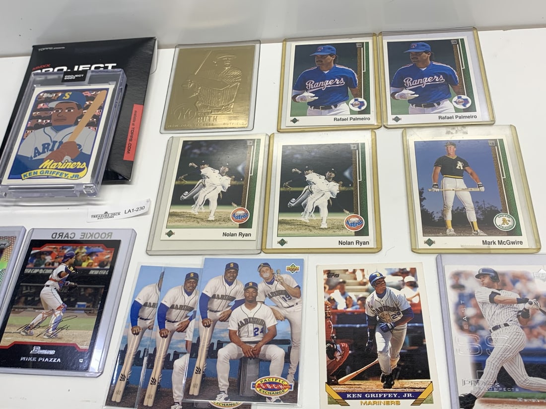 TOPPS Project 2020 Sealed Pack & other Assorted Baseball Trading Cards, Specialty, Rookie & Base Set (1 of 5)