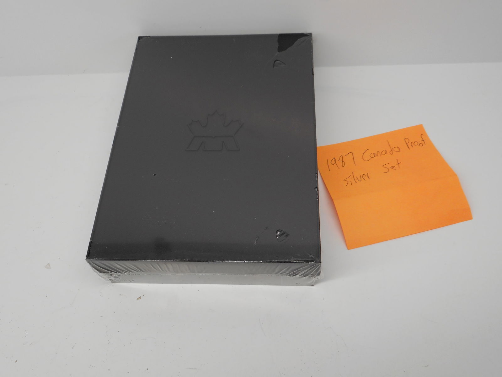 Sealed 1987 Royal Canadian Mint Proof Coin Silver Set, Unopened, Shrink-wrapped Hard Plastic Case (1 of 4)