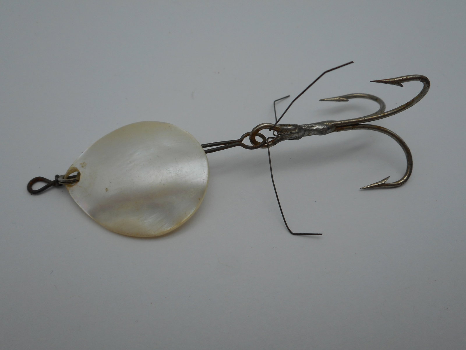 Antique Fishing Lure with 1-inch Mother of Pearl Blade: Bidding on this item will be indication that the Bidder acknowledges that they have read and agreed to the Terms and Conditions posted to this Auction