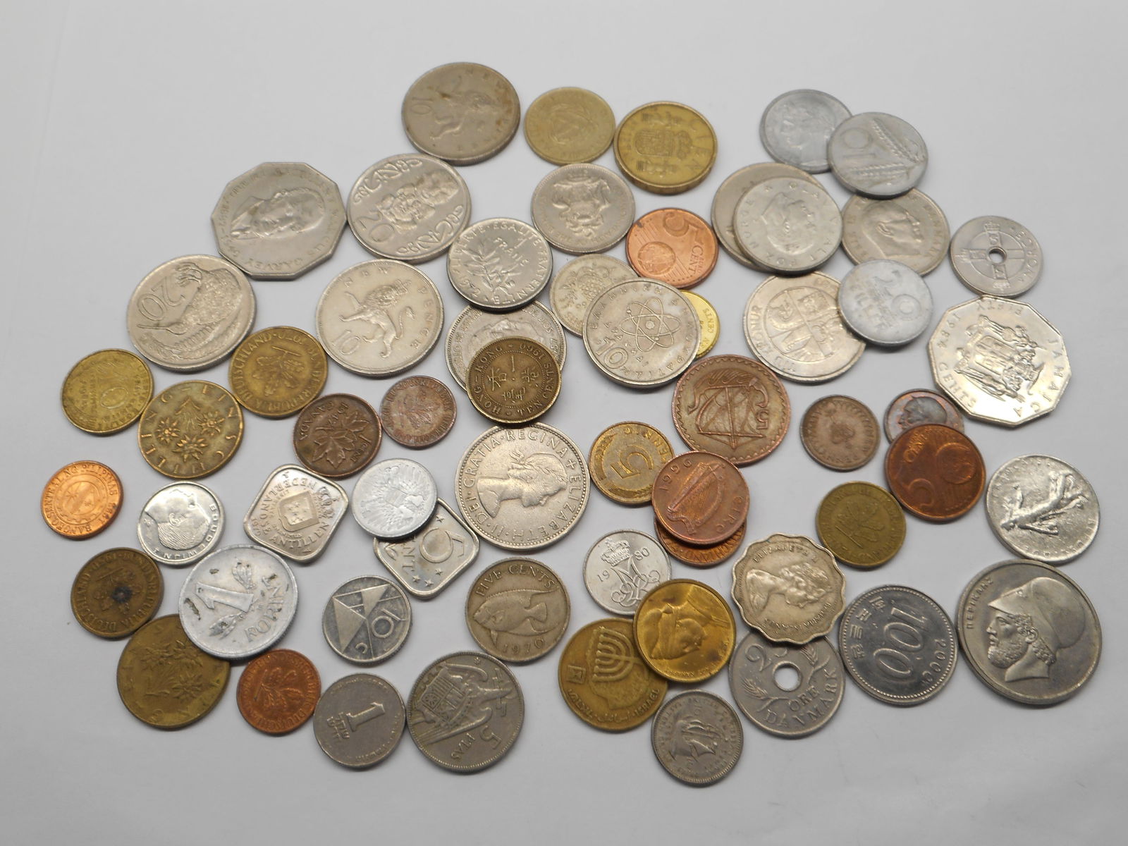 Lot of Mixed Foreign Coin Currency, For Collectible Purposes (1 of 5)