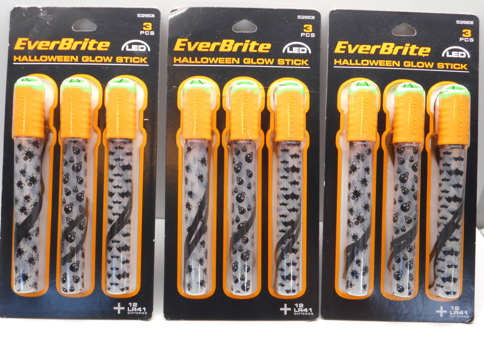 3 x New packs Halloween Glow Sticks (3 pc/pack) with Lanyard, Trick or Treat Safety, with batteries (1 of 3)
