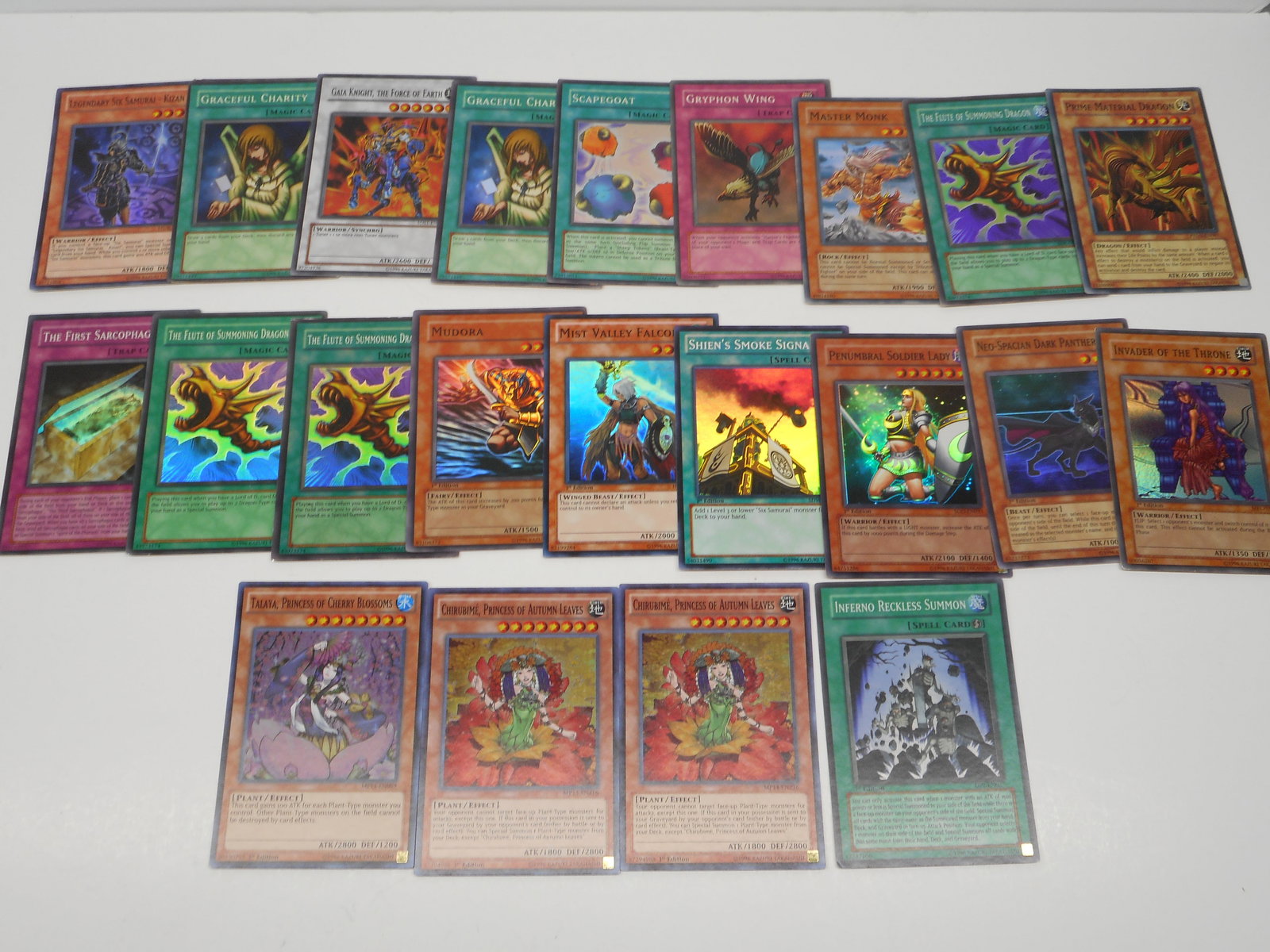 Holographic Vintage Super Rare, Some 1st Edition, Yu-Gi-Oh! Trading Cards (1 of 5)