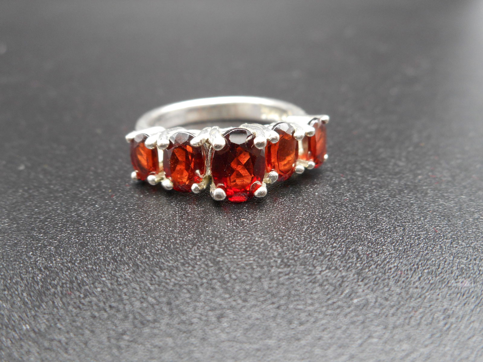 Polished Sterling Silver Ring with 5 Oval Cut Prong Set Garnets, Size 6.25, Marked 925 THAI (1 of 4)