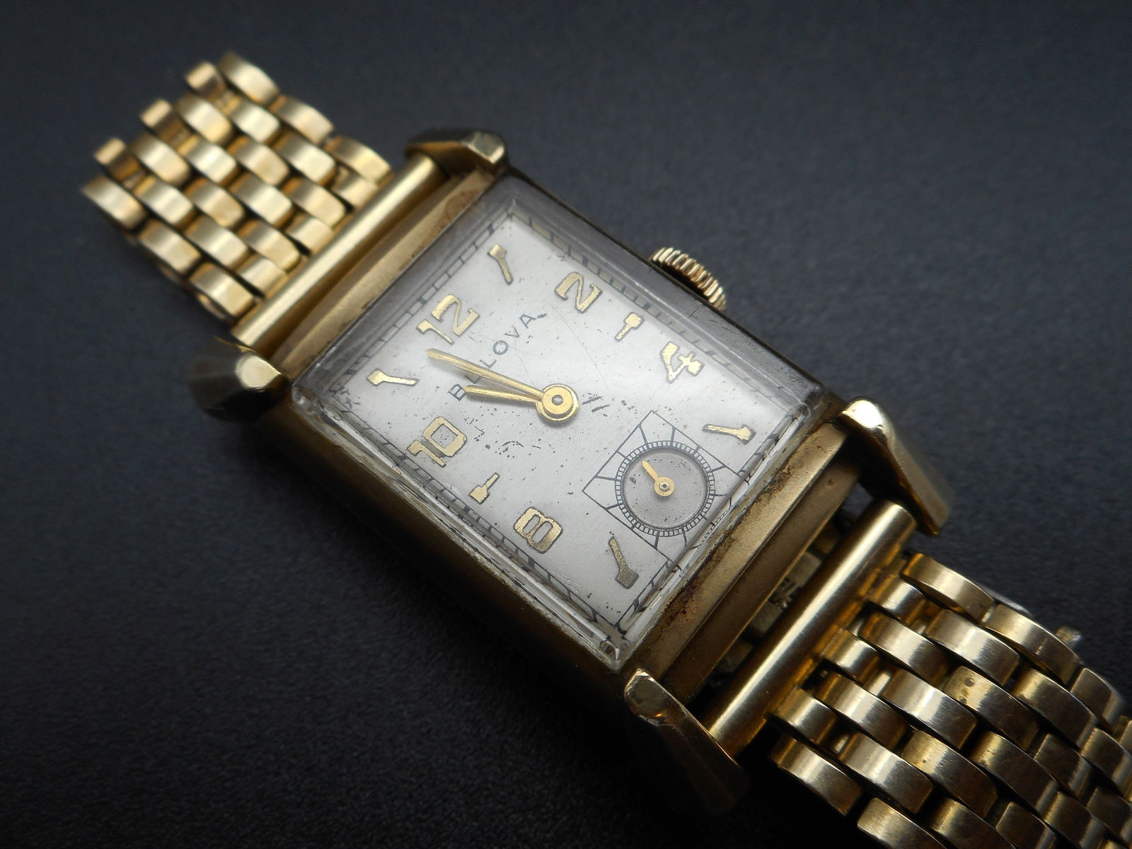 Antique 10K Gold Filled Wind Up Working Bulova Wrist Watch: Bidding on this item will be indication that the Bidder acknowledges that they have read and agreed to the Terms and Conditions posted to this Auction