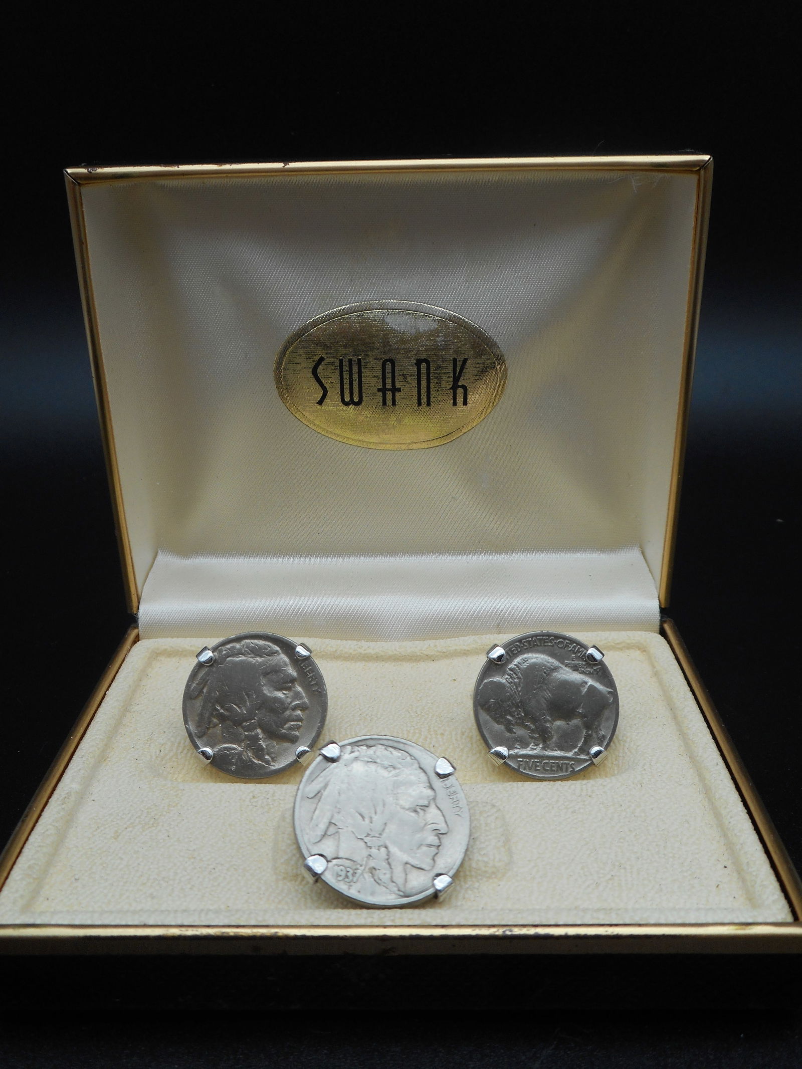 Vintage SWANK Suit Accessory Set in Case - Buffalo (Indian Head) Nickel Cufflinks and Tie Clip (1 of 4)