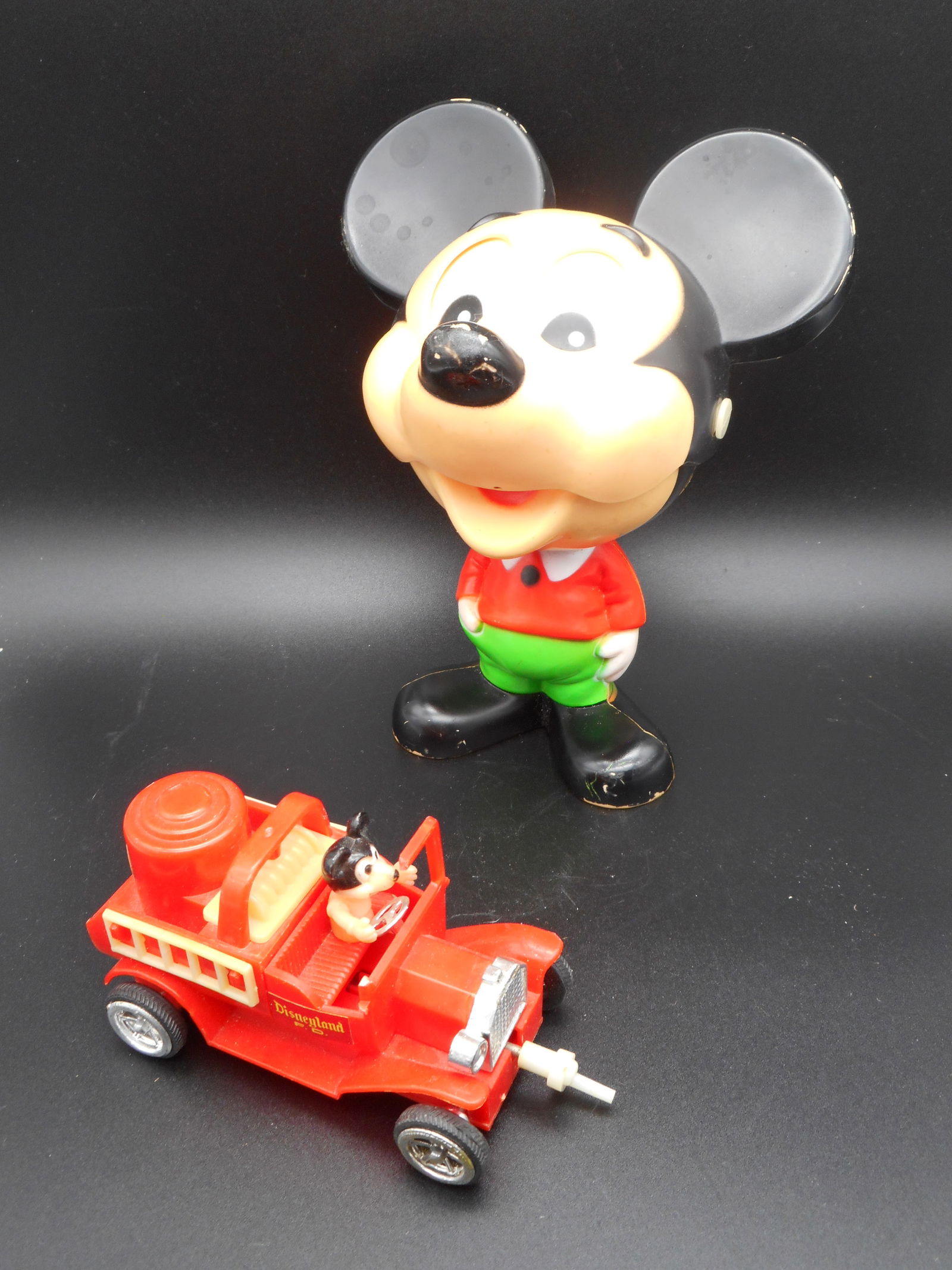 Vintage 1976 Mattel Mickey Mouse Pull String Talking Toy Walt Disney, Works, Old Time Firetruck Toy (1 of 5)