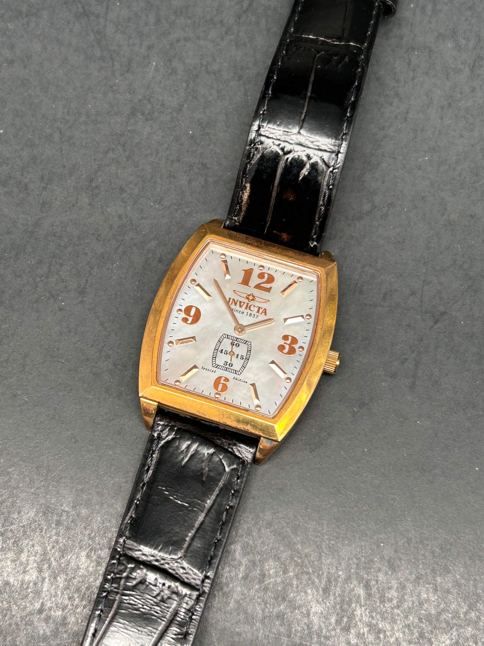 INVICTA Special Edition No 2916 Wrist Watch, Mother of Pearl Face, MOP, Black Leather Band, 8.5" (1 of 4)