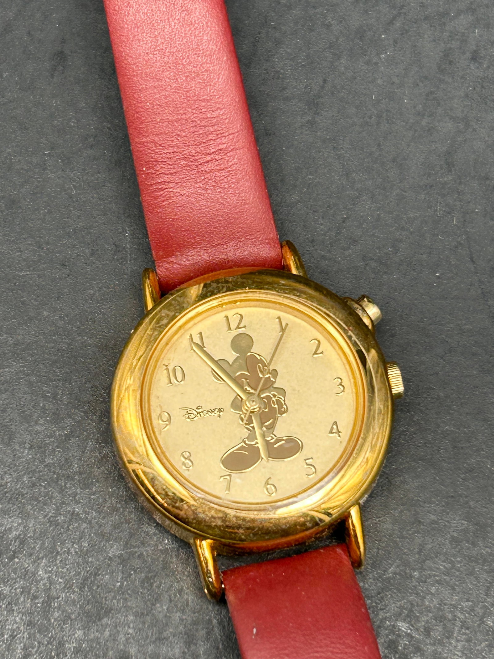 Disney Mickey Mouse Musical Ladies Watch, Gold Face, MUO668 Brown Leather Band, Needs Battery, 7.5" (1 of 4)