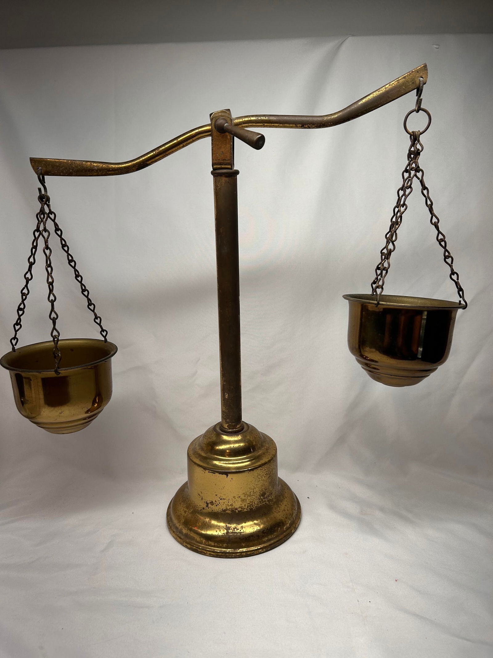 Brass Hanging Scales, Balance Scales of Justice, 14" Tall (1 of 4)