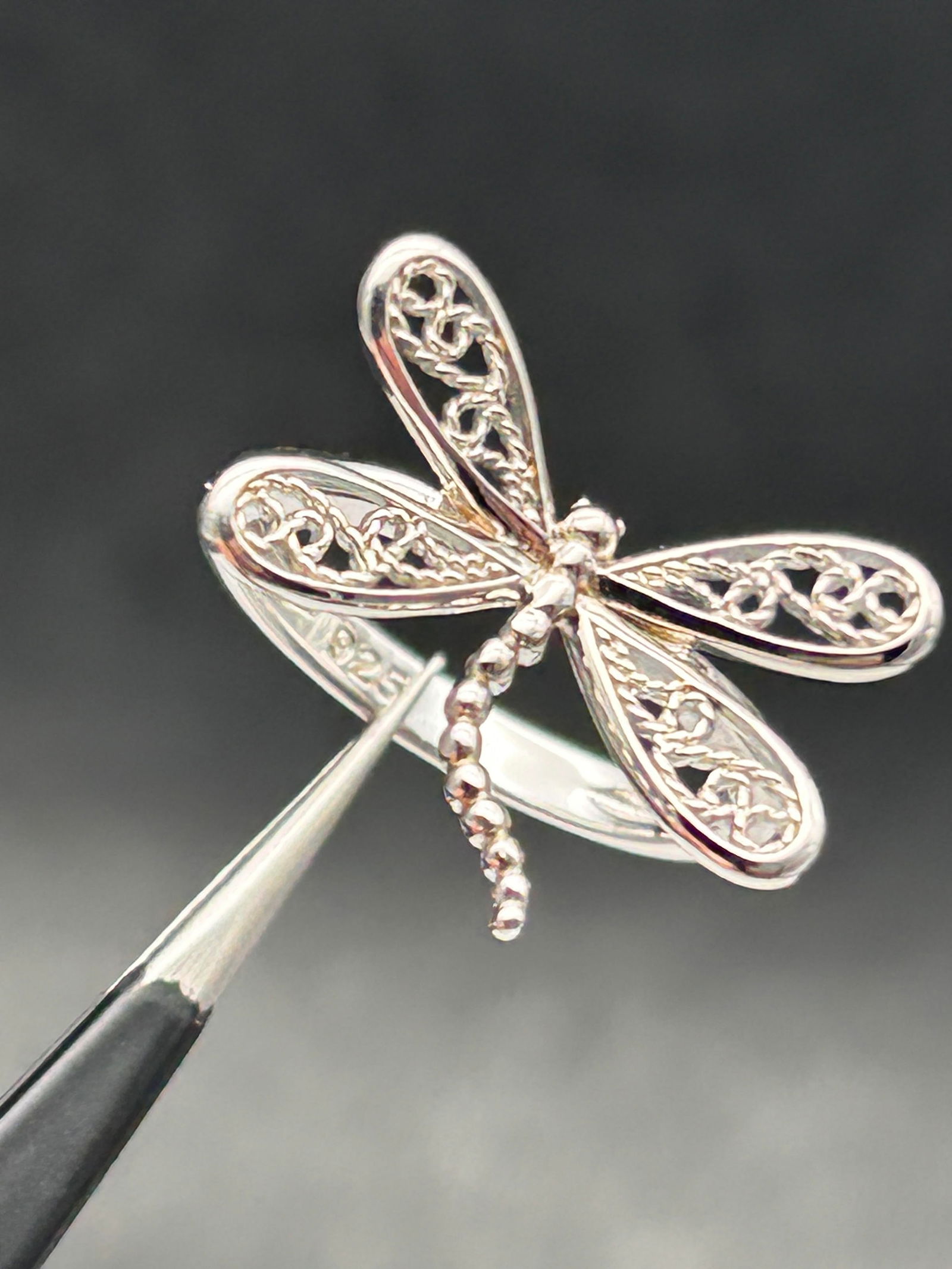 Lovely Dragonfly Ring, Sterling Silver, Open Work Twisted Cable Filigree Wings, Marked 925, Sz 8.25 (1 of 4)