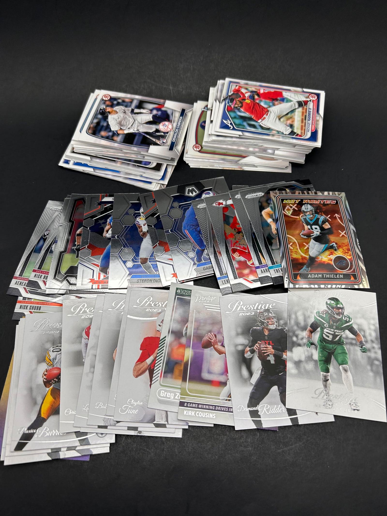 Excellent Lot of NFL Football and MLB Baseball Trading Cards, Foil, Gloss and more (1 of 5)