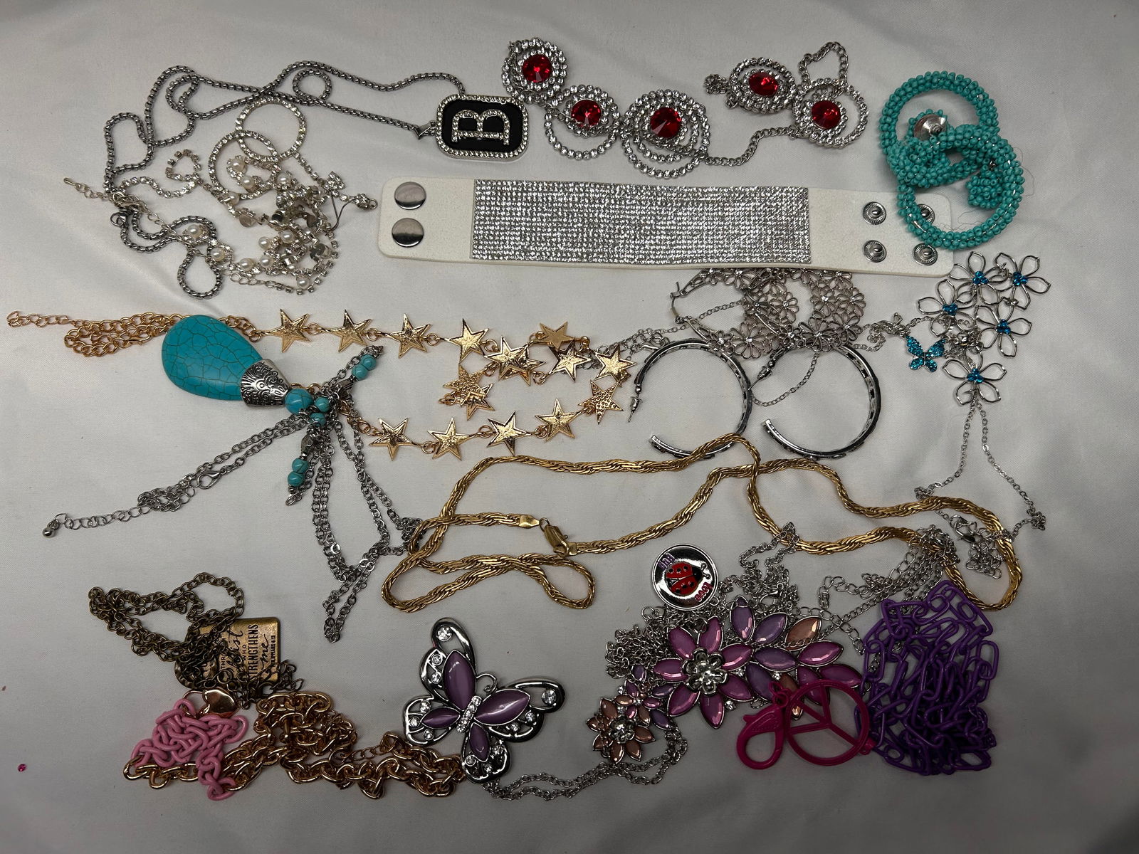 Fashion Jewelry Lot with Sparkling Rhinestones, Enamel, Necklaces, Bracelets & More, Pretty Pieces (1 of 5)