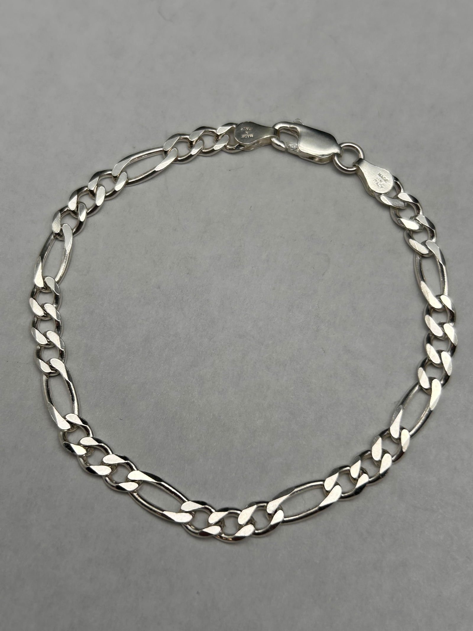 Shining Figaro Link 7" Bracelet, Sterling Silver, Marked 925, Milor, Made in Italy (1 of 3)