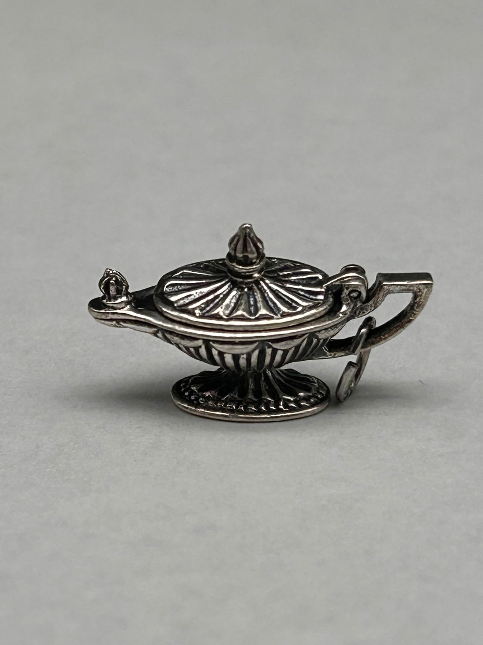 Detailed BEAU Sterling Articulated Genie Lamp Charm, 1" (1 of 3)