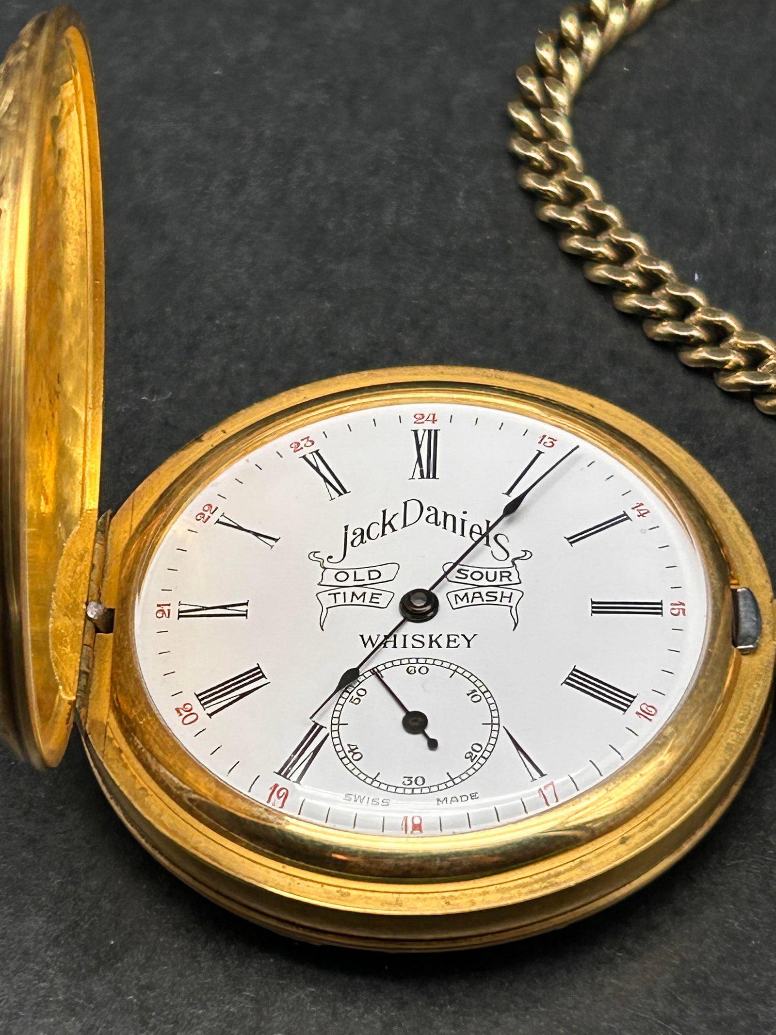 Jack Daniel's Old Time Sour Mash Whiskey Closed Case Pocket Watch on 12" chain, Working (1 of 5)