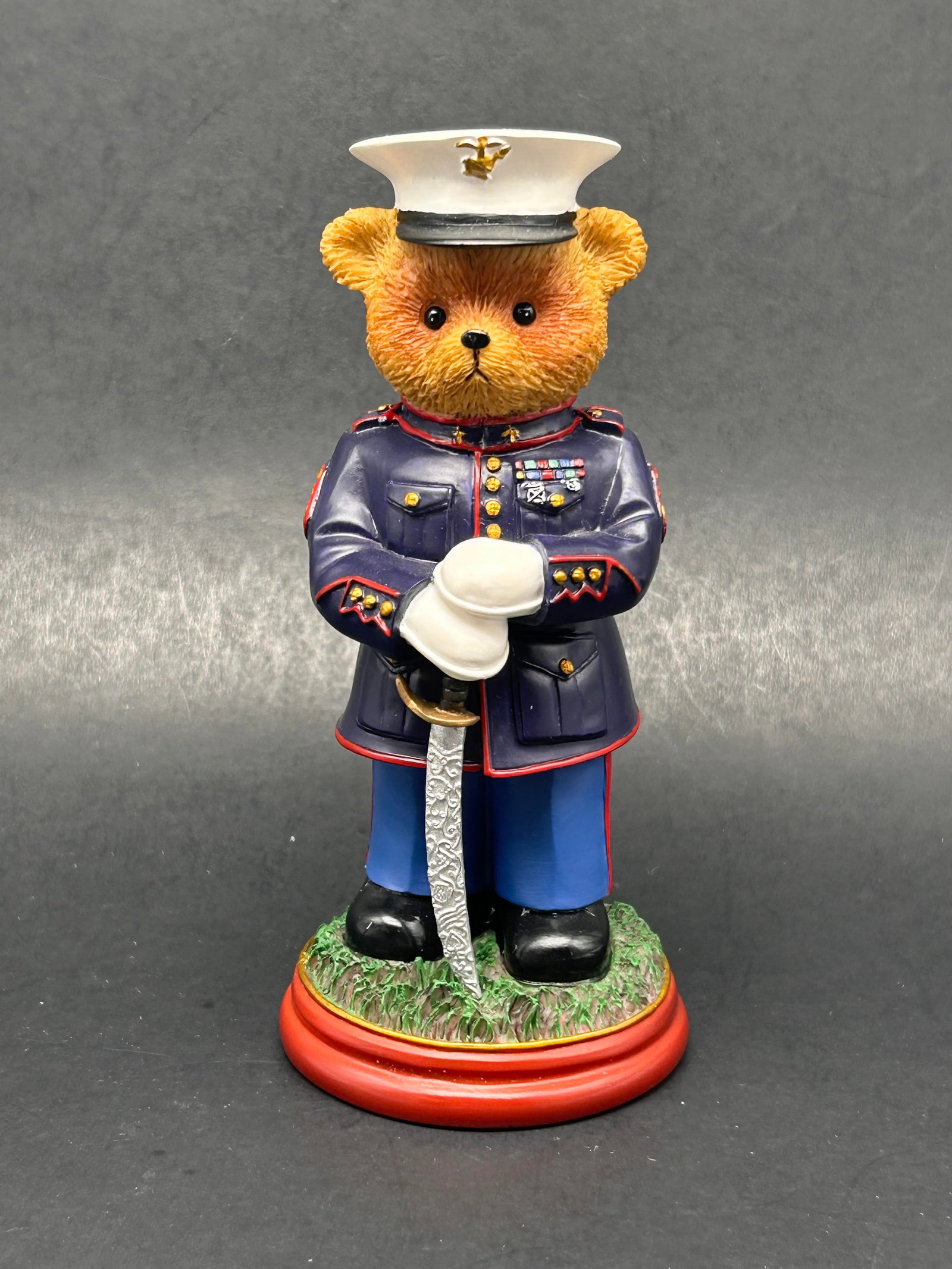 Courage - USMC Figurine from the Semper Fi Hamilton Collection, Marine Corps, Numbered: no COA Bidding on this item will be indication that the Bidder acknowledges that they have read and agreed to the Terms and Conditions posted to this Auction