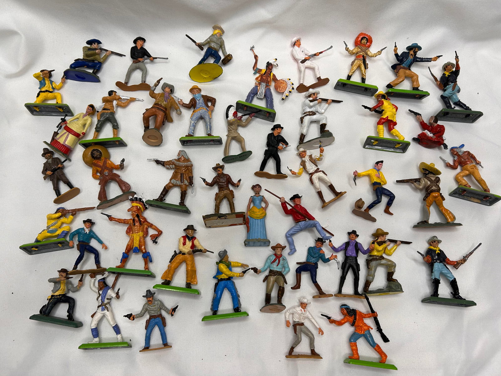 Collection of Cowboy and Indian Assorted Figures, Mixed Lot, Various Makers, Metal and Plastic (1 of 10)