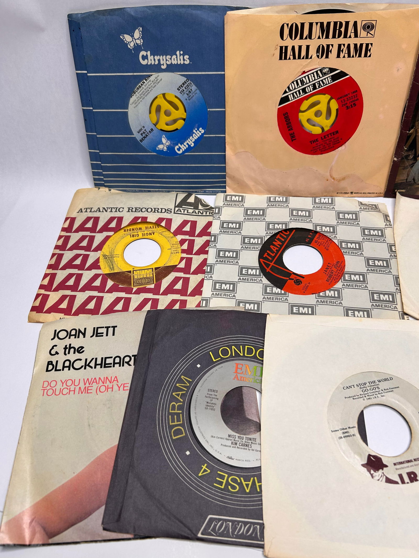 Stevie Wonder, Joan Jett, Go-Gos and Other Vintage Vinyl Records, 45s in Sleeves (1 of 3)
