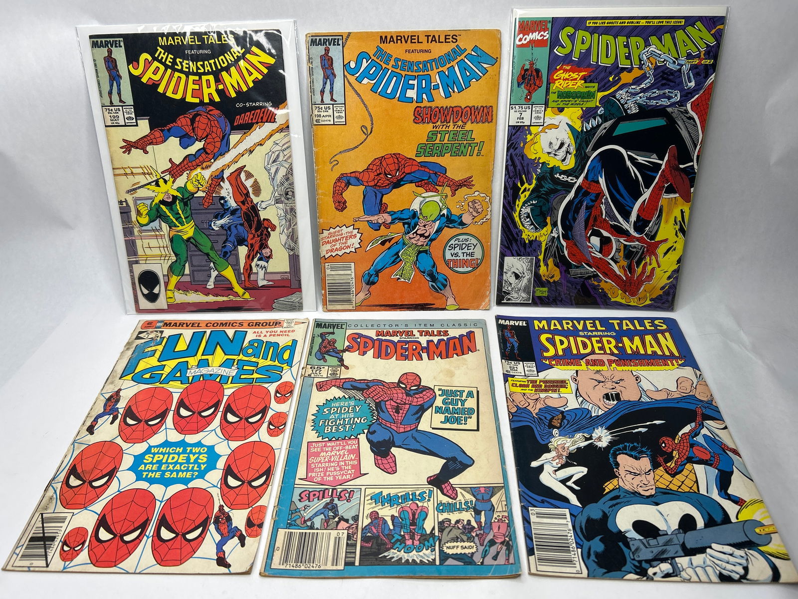 SPIDER-MAN Comic Book Collection, inluding FUN & GAMES Activity Book, Marvel, Most Bagged & Boarded (1 of 4)