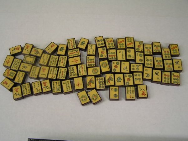 ANTIQUE MAH MA JONG SET IN CASE JOKER - 9