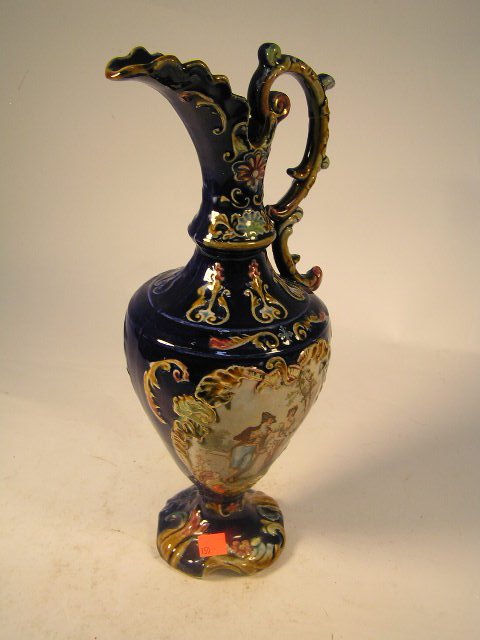 FANTASTIC EUROPEAN MAJOLICA GLAZE ROMANTIC SCENE