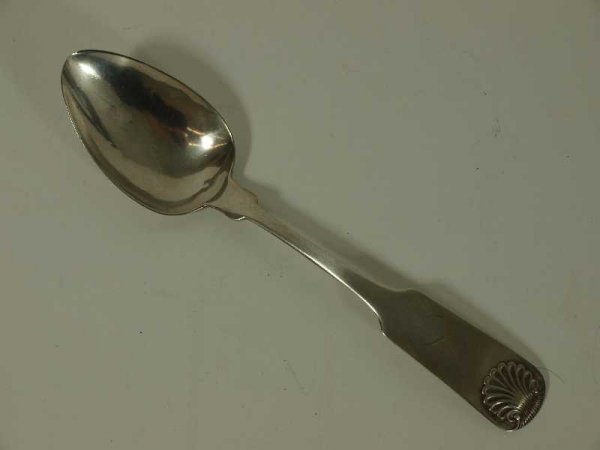 AMERICAN COIN SPOON 18TH. C. SHELL