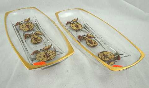 Retro Glass - Georges Briard - Dishes: Both signed - Each measures 9.5"