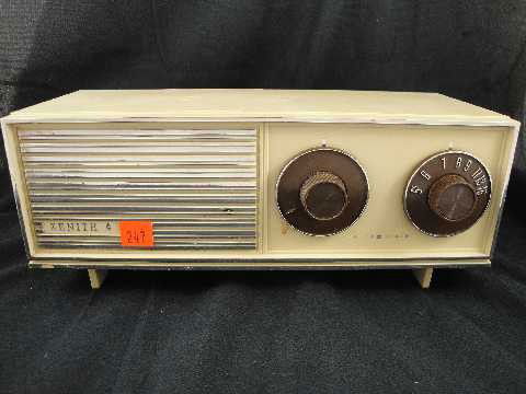 VTG Zenith Bedside Radio: Measures 5"Hx12"Lx5"W