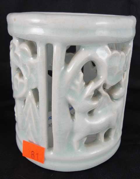 ANTIQUE KOREAN CELADON BRUSH POT: MEASURES 7"T
