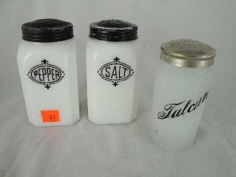 VINTAGE GLASS KITCHENWARE S&P SET: ALL ONE MONEY
