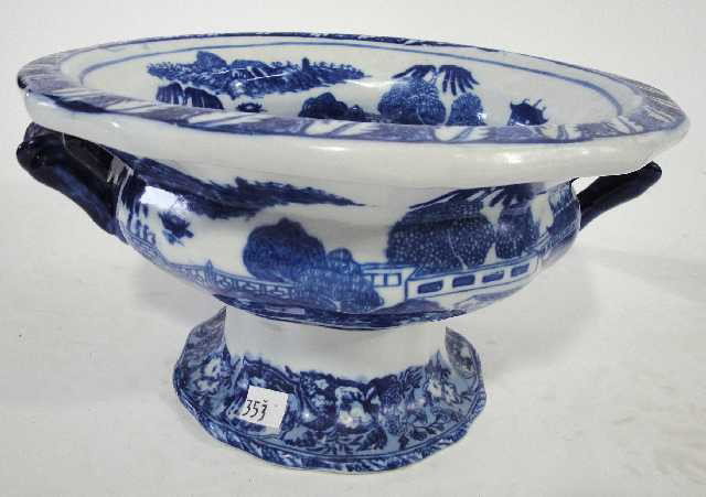 MASONS IRONSTONE BLUE & WHITE COMPOTE: CHINESE DECORATION OUTSIDE & INSIDE - MEASURES 7" T