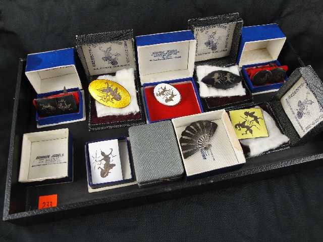 LOT OF 9 BANGKOK STERLING SIAM JEWLERY IN BOXES: ALL ONE MONEY